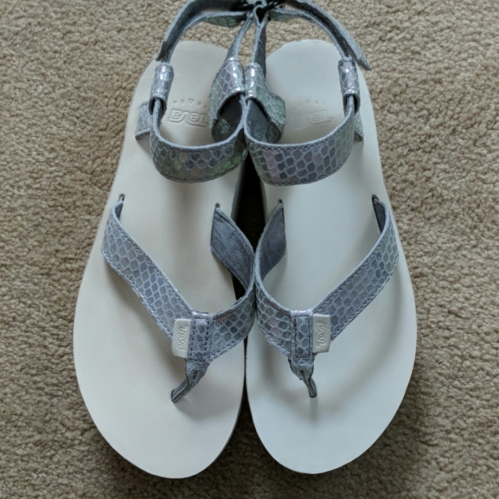 TEVA FLATFORM IRIDESCENT SANDALS